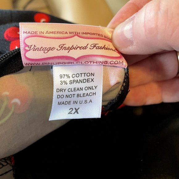 Pin Up Girl Couture Cherry Print Heidi Dress with Long Sleeves and Pockets 2X - Picture 6 of 6